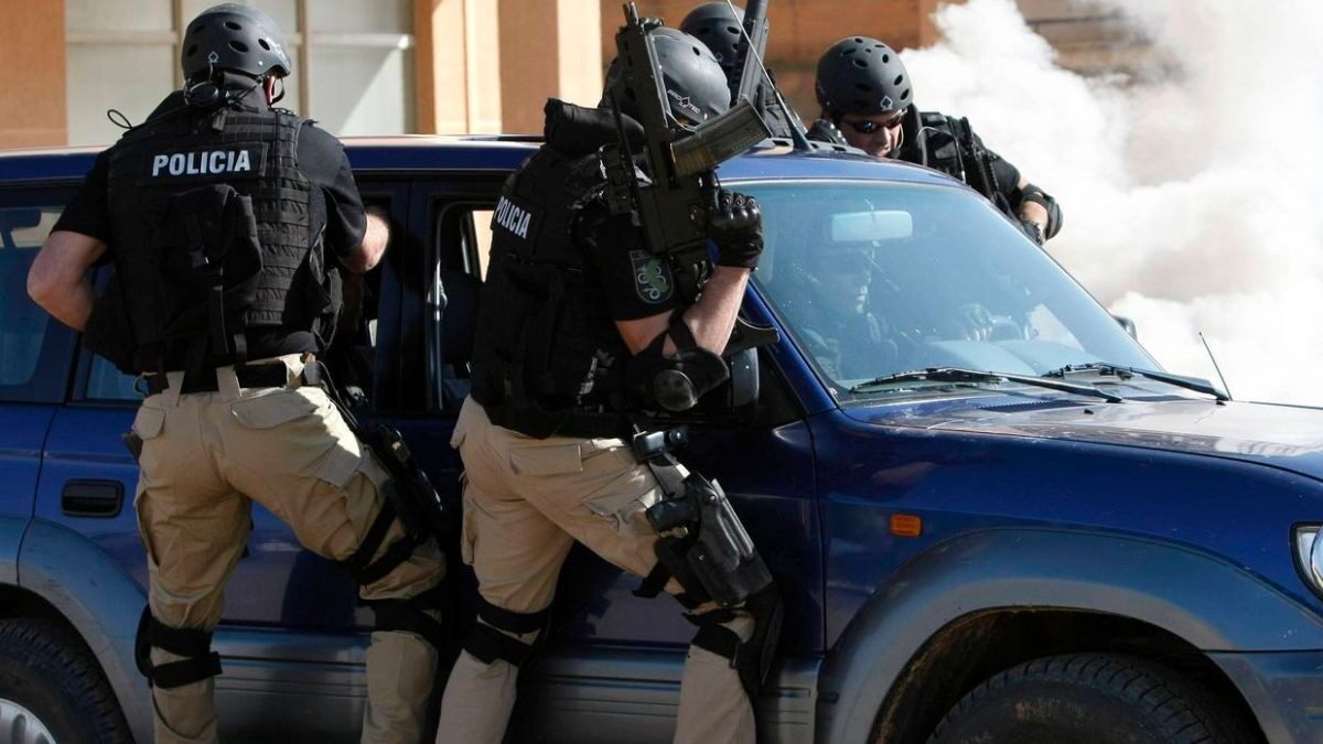 Edad máxima Policía Nacional