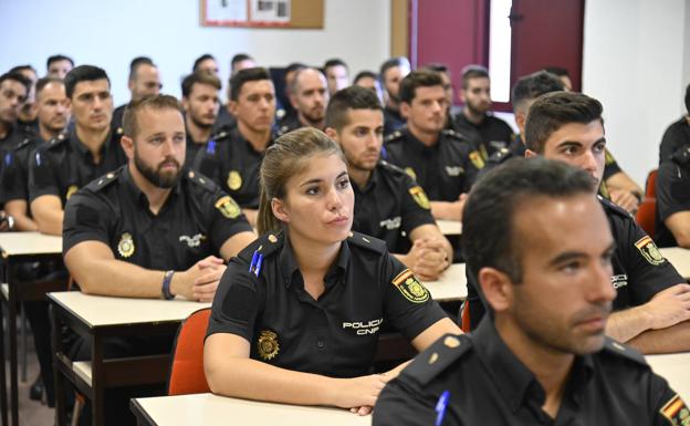 Trucos para el Examen Tipo Test del CNP que Debes Conocer